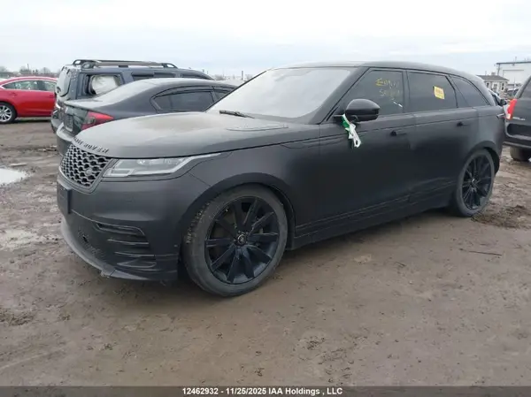 SALYM2RV2JA709552 2018 LAND ROVER RANGE ROVER VELAR - Image 2