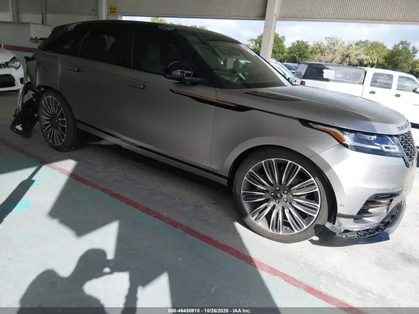 SALYM2RV3JA738865 2018 LAND ROVER RANGE ROVER VELAR - Image 1
