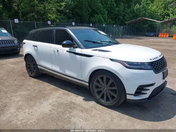 SALYM2RV3JA744522 2018 LAND ROVER RANGE ROVER VELAR - Image 1