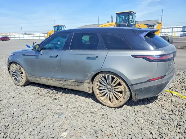 SALYM2RV4JA757201 2018 LAND ROVER RANGE ROVER - Image 2