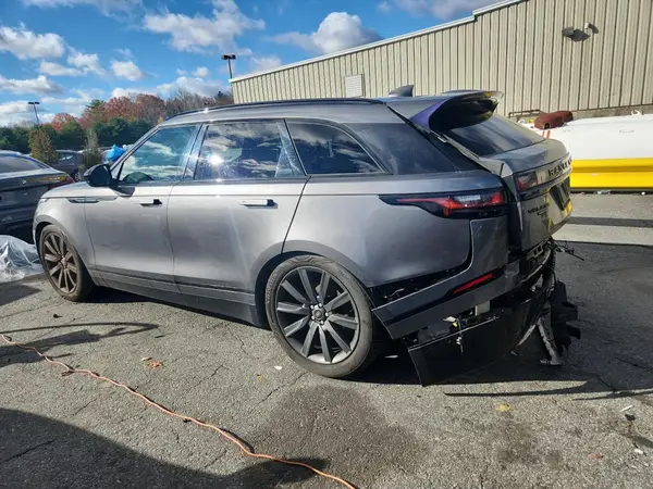 SALYM2RV7JA742076 2018 LAND ROVER RANGE ROVER VELAR - Image 2