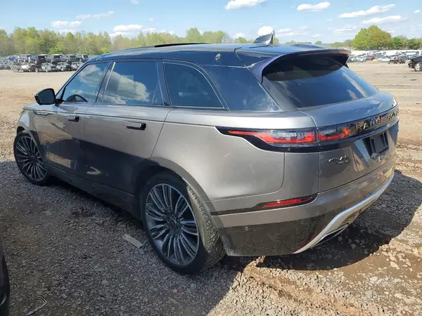 SALYM2RV8JA706073 2018 LAND ROVER RANGE ROVER - Image 2