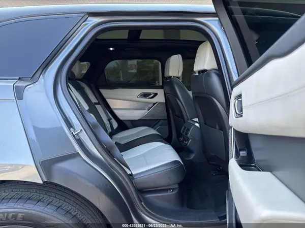 SALYM2RV9JA755346 2018 LAND ROVER RANGE ROVER VELAR - Image 8