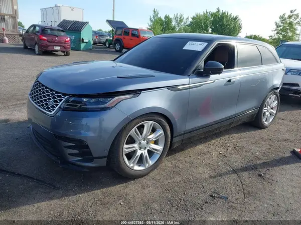 SALYM2RX3JA736874 2018 LAND ROVER RANGE ROVER VELAR - Image 2