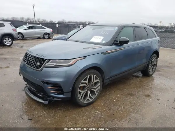 SALYM2RX8JA720671 2018 LAND ROVER RANGE ROVER VELAR - Image 2