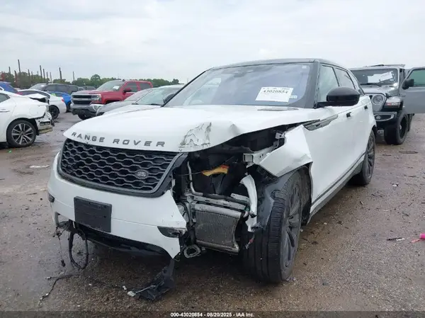 SALYT2EU6MA309837 2021 LAND ROVER RANGE ROVER VELAR - Image 2