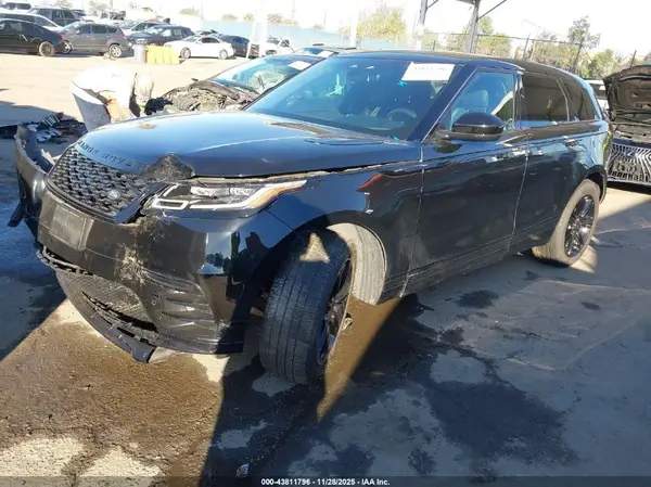 SALYT2EX4PA350336 2023 LAND ROVER RANGE ROVER VELAR - Image 2