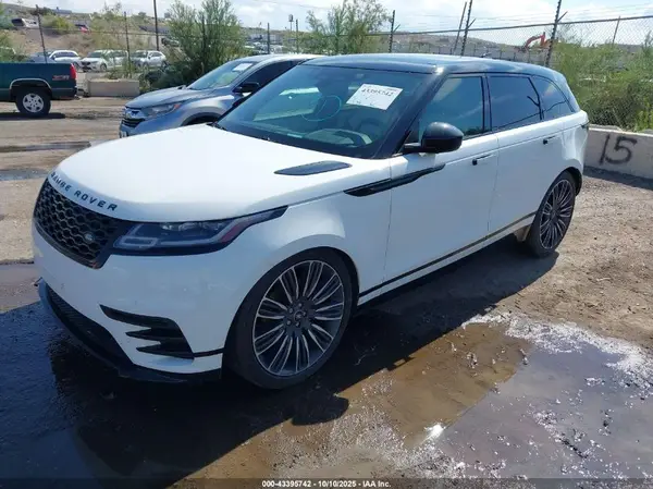 SALYT2EX6PA349625 2023 LAND ROVER RANGE ROVER VELAR - Image 2