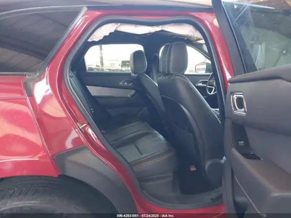 SALYT2EX7MA307539 2021 LAND ROVER RANGE ROVER VELAR - Image 8