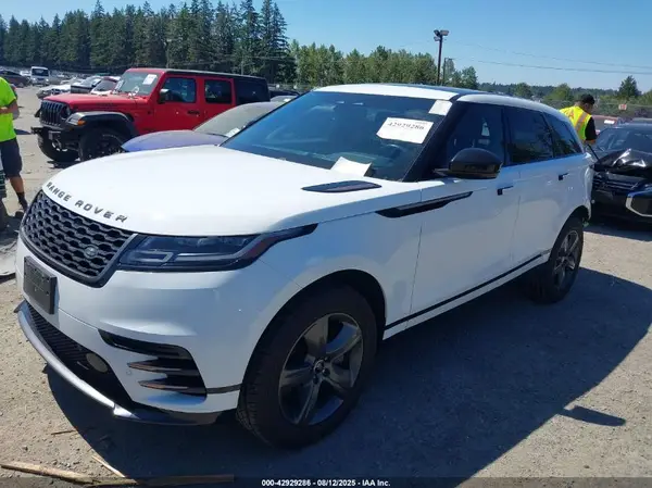 SALYT2EXXNA329794 2022 LAND ROVER RANGE ROVER VELAR - Image 2