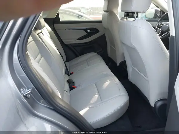 SALZJ2FX1NH172186 2022 LAND ROVER RANGE ROVER EVOQUE - Image 8