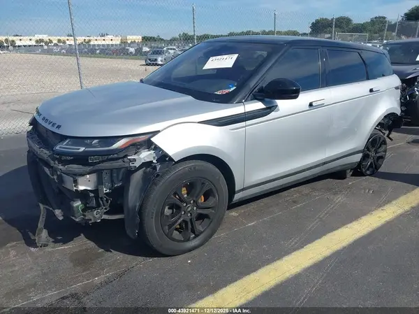 SALZJ2FX2LH100426 2020 LAND ROVER RANGE ROVER EVOQUE - Image 2