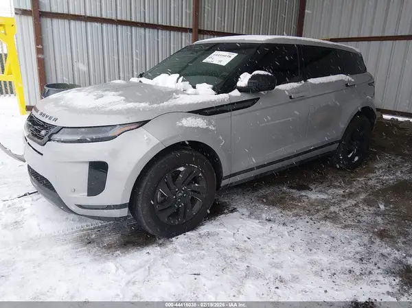 SALZJ2FX6RH240245 2024 LAND ROVER RANGE ROVER EVOQUE - Image 2