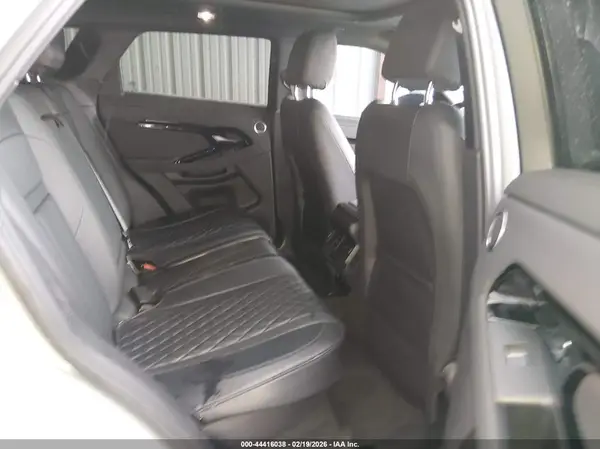 SALZJ2FX6RH240245 2024 LAND ROVER RANGE ROVER EVOQUE - Image 8
