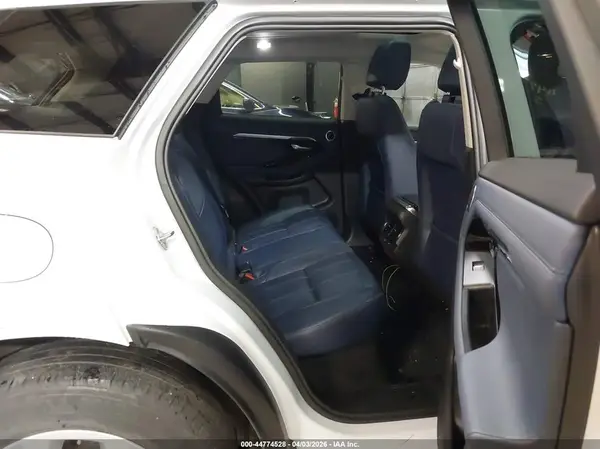 SALZJ2FX7LH120090 2020 LAND ROVER RANGE ROVER EVOQUE - Image 8