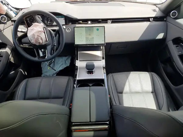 SALZL2FX0RH260825 2024 LAND ROVER RANGE ROVER - Image 8