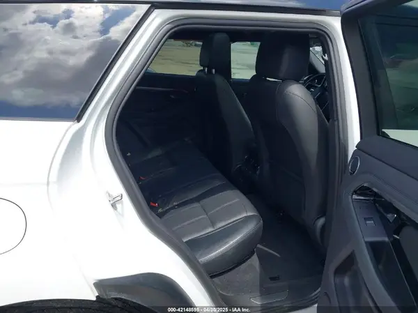 SALZL2FX8MH123737 2021 LAND ROVER RANGE ROVER EVOQUE - Image 8