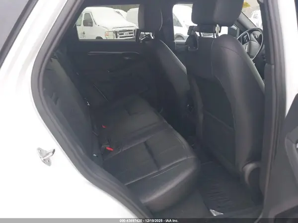 SALZT2FX4PH208238 2023 LAND ROVER RANGE ROVER EVOQUE - Image 8