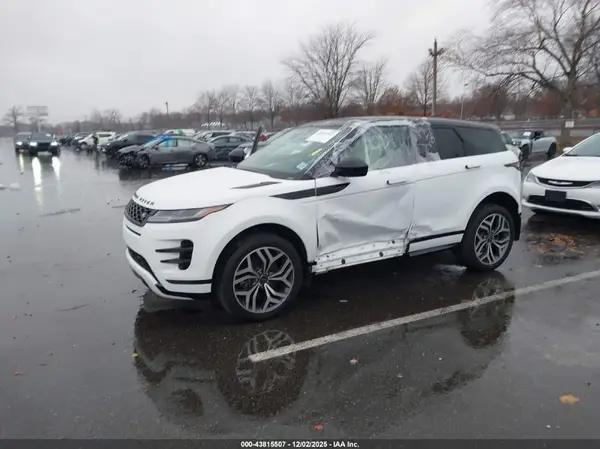 SALZT2FXXPH180395 2023 LAND ROVER RANGE ROVER EVOQUE - Image 2