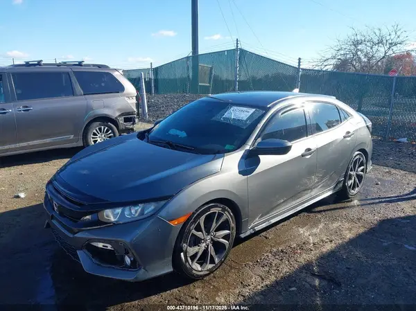 SHHFK7G42JU206167 2018 HONDA CIVIC - Image 2