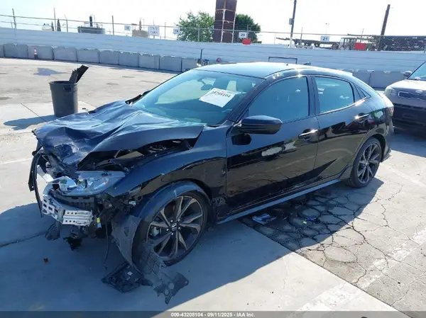 SHHFK7G42JU207383 2018 HONDA CIVIC - Image 2