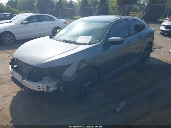 SHHFK7G42JU231666 2018 HONDA CIVIC - Image 2