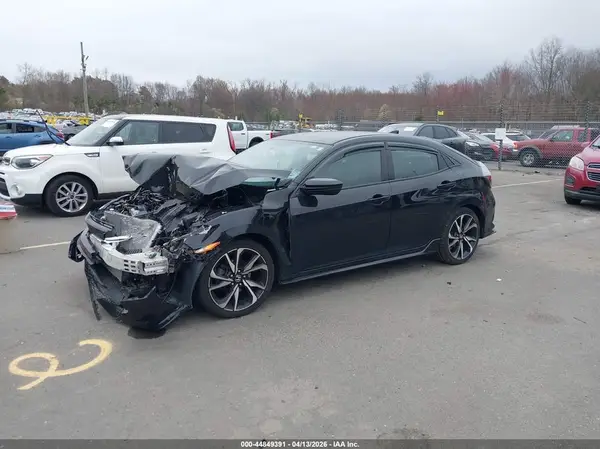 SHHFK7G43JU203018 2018 HONDA CIVIC - Image 2