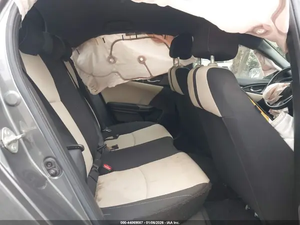 SHHFK7G43JU205433 2018 HONDA CIVIC - Image 8