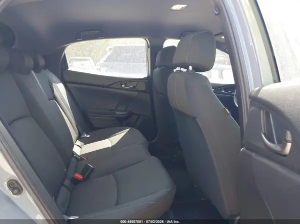 SHHFK7G43JU217100 2018 HONDA CIVIC - Image 8