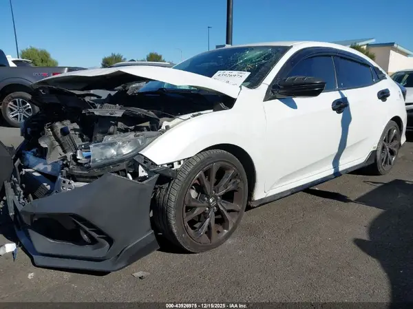 SHHFK7G43JU220269 2018 HONDA CIVIC - Image 2