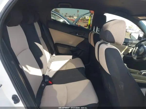 SHHFK7G43JU226279 2018 HONDA CIVIC - Image 8
