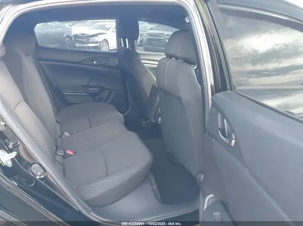 SHHFK7G43JU231742 2018 HONDA CIVIC - Image 8