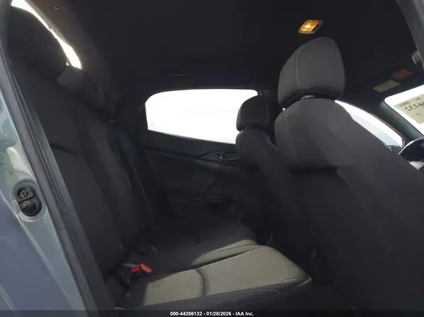 SHHFK7G44JU210818 2018 HONDA CIVIC - Image 8