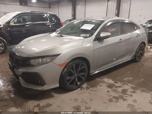 SHHFK7G44JU219972 2018 HONDA CIVIC - Image 2