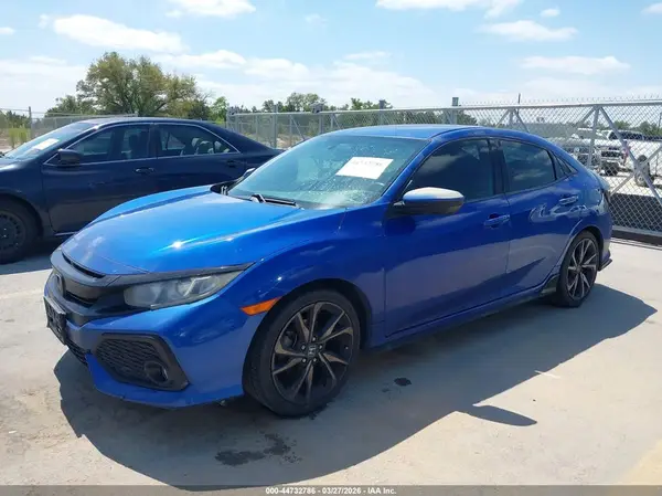 SHHFK7G45JU203716 2018 HONDA CIVIC - Image 2