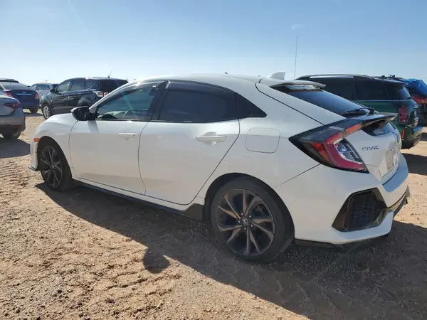SHHFK7G46JU223165 2018 HONDA CIVIC - Image 2