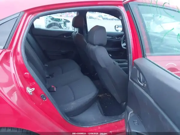 SHHFK7G47JU215558 2018 HONDA CIVIC - Image 8