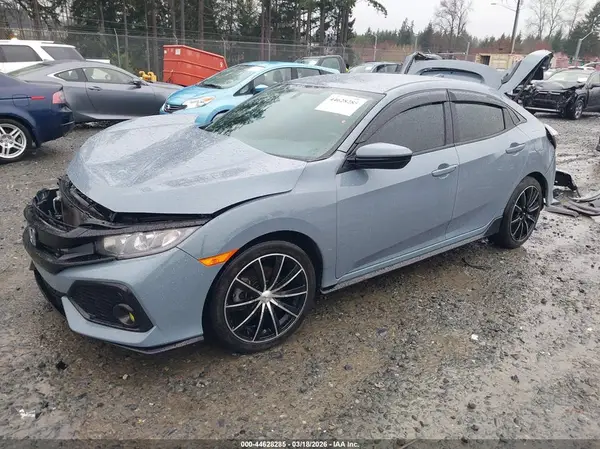 SHHFK7G47JU217083 2018 HONDA CIVIC - Image 2