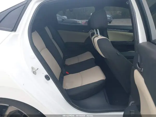 SHHFK7G47JU235857 2018 HONDA CIVIC - Image 8