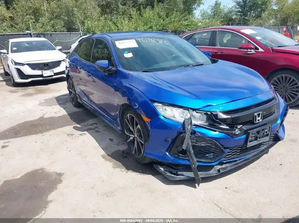 SHHFK7G48JU206318 2018 HONDA CIVIC - Image 1