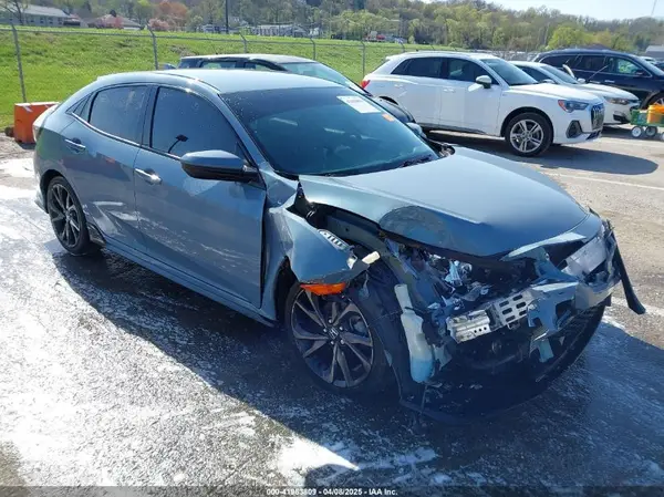 SHHFK7G49JU200768 2018 HONDA CIVIC - Image 1