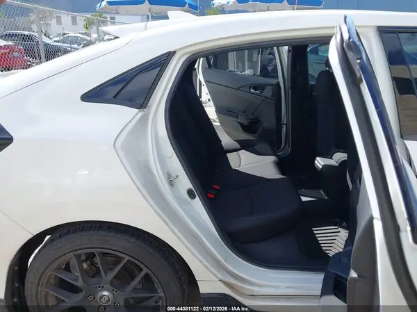 SHHFK7G49JU204528 2018 HONDA CIVIC - Image 8
