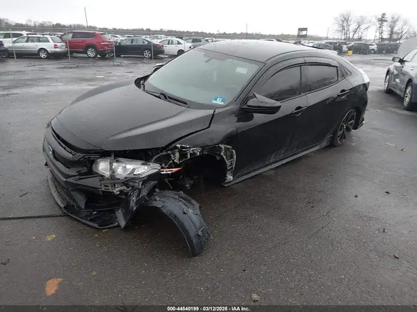 SHHFK7G49JU204562 2018 HONDA CIVIC - Image 2