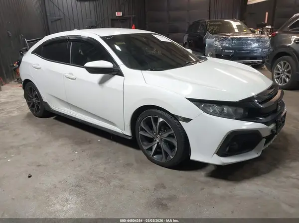 SHHFK7G4XJU214789 2018 HONDA CIVIC - Image 1