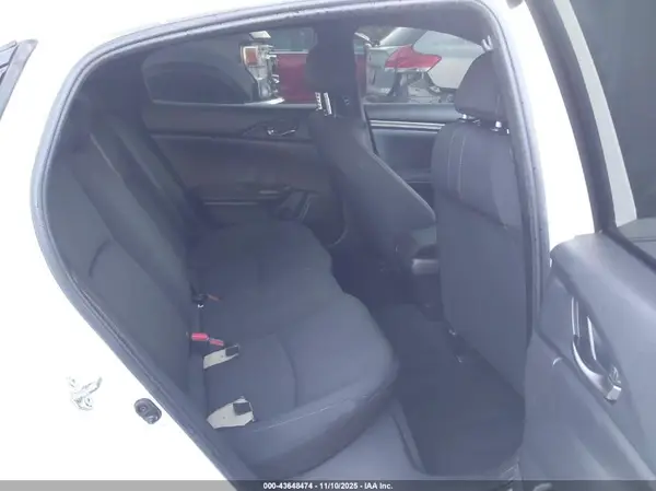 SHHFK7G4XJU217868 2018 HONDA CIVIC - Image 8
