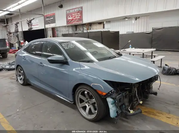 SHHFK7G4XKU208749 2019 HONDA CIVIC - Image 1