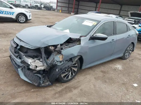 SHHFK7H20JU219853 2018 HONDA CIVIC - Image 2