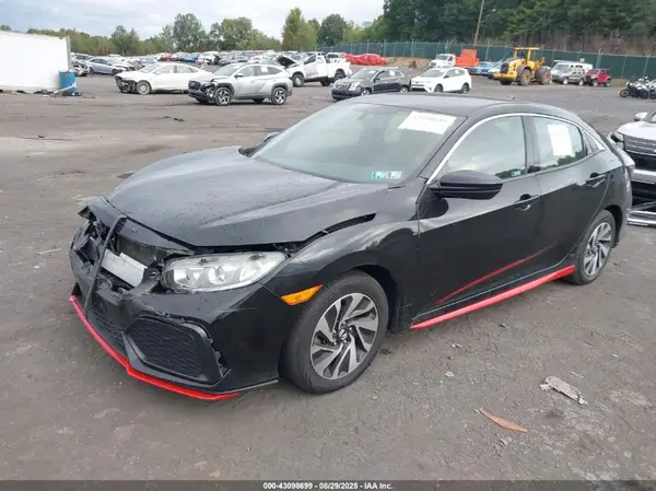 SHHFK7H20JU428056 2018 HONDA CIVIC - Image 2