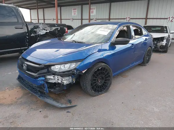SHHFK7H20JU429689 2018 HONDA CIVIC - Image 2
