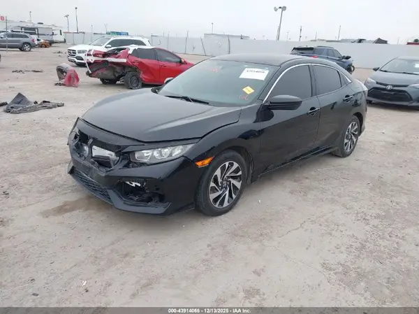 SHHFK7H21HU415519 2017 HONDA CIVIC - Image 2